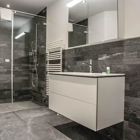 Jungfraucenter Tannhorn - Griwarent Ag Apartment Interlaken